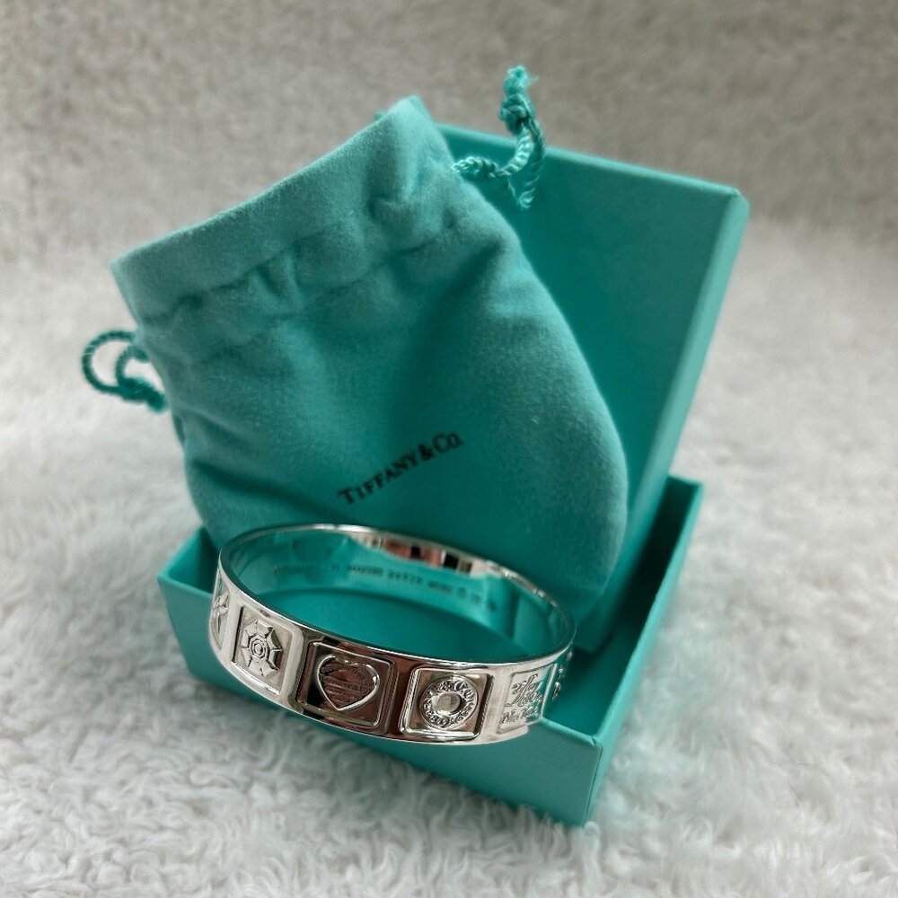 Vintage Tiffany & Co. Makers Sterling Silver Lexicon Bangle Bracelet Never Worn